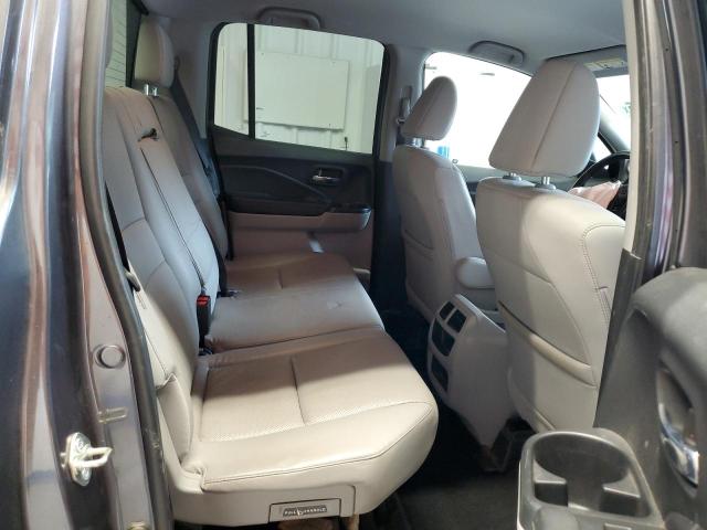 Photo 10 from auction – 2017 HONDA RIDGELINE with VIN 5FPYK3F52HB018652