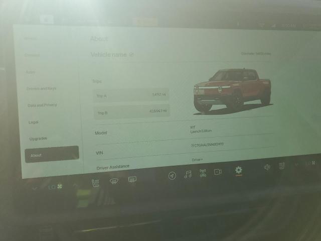 Photo 9 from auction – 2022 RIVIAN R1T LAUNCH with VIN 7FCTGAAL5NN003410