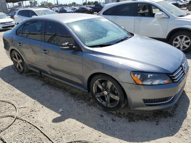 Photo 4 from auction – 2013 VOLKSWAGEN PASSAT S with VIN 1VWAP7A30DC082542