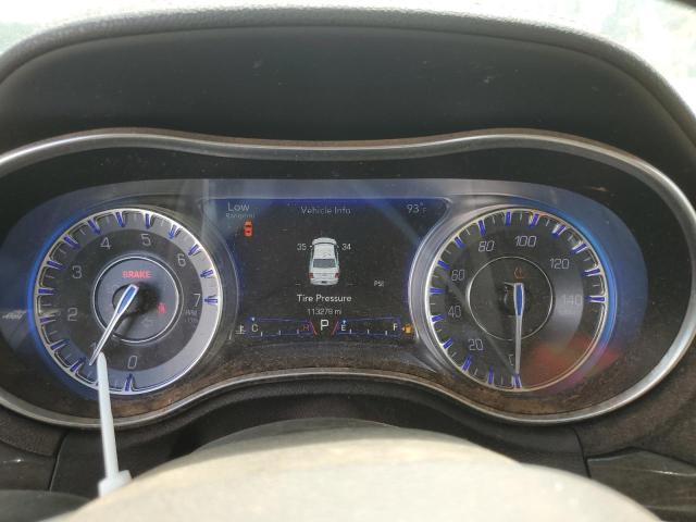 Photo 9 from auction – 2017 CHRYSLER 300 LIMITE with VIN 2C3CCARG8HH577803