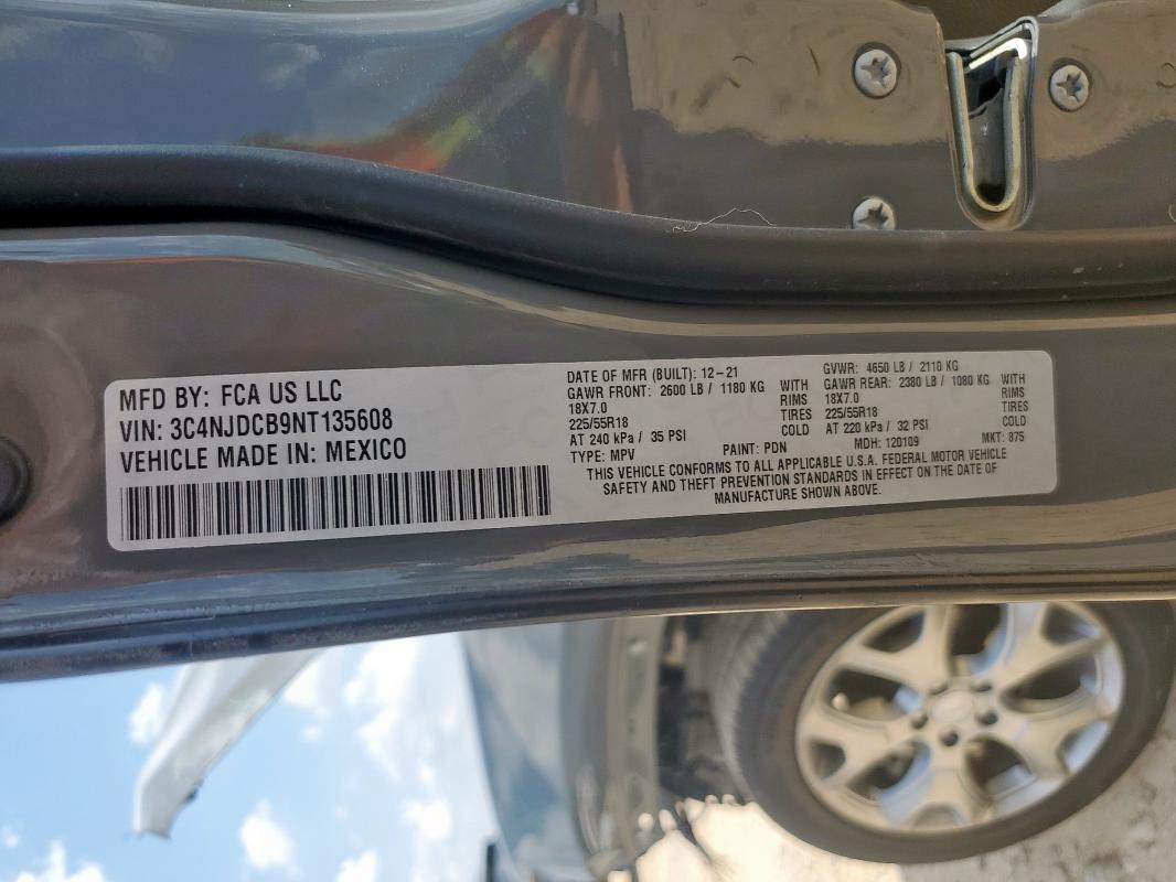 Photo 14 from auction – 2022 JEEP COMPASS LI with VIN 3C4NJDCB9NT135608