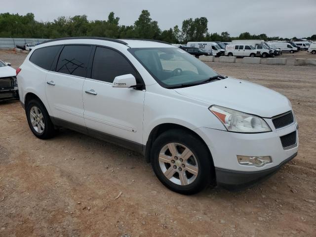Photo 4 from auction – 2010 CHEVROLET TRAVERSE L with VIN 1GNLRFED2AS145152