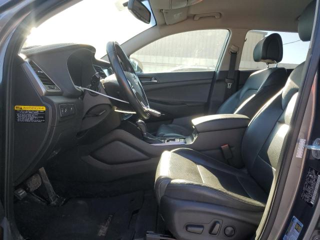 Photo 7 from auction – 2017 HYUNDAI TUCSON LIM with VIN KM8J33A42HU472599