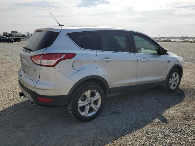 Zdjęcie 3 z aukcji – 2015 FORD ESCAPE SE z VIN 1FMCU9G97FUB09692