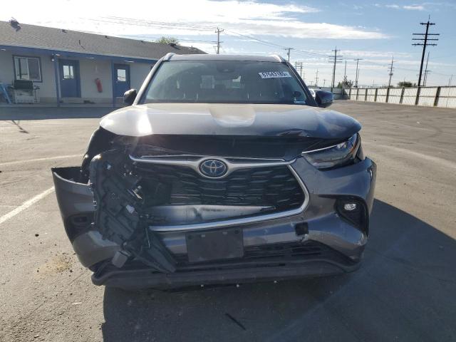 Photo 5 from auction – 2022 TOYOTA HIGHLANDER with VIN 5TDHBRCH9NS554144