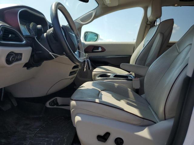 Photo 7 from auction – 2017 CHRYSLER PACIFICA LIMITED with VIN 2C4RC1GG5HR709094