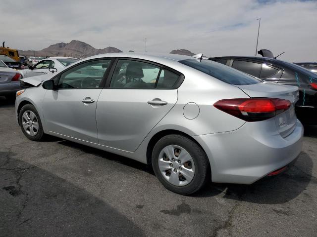 Photo 2 from auction – 2018 KIA FORTE LX with VIN 3KPFK4A71JE281127