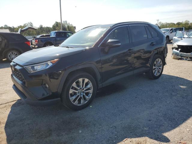 TOYOTA RAV4 XLE P 2020 with VIN JTMC1RFV8LD046402 - Photo from auction