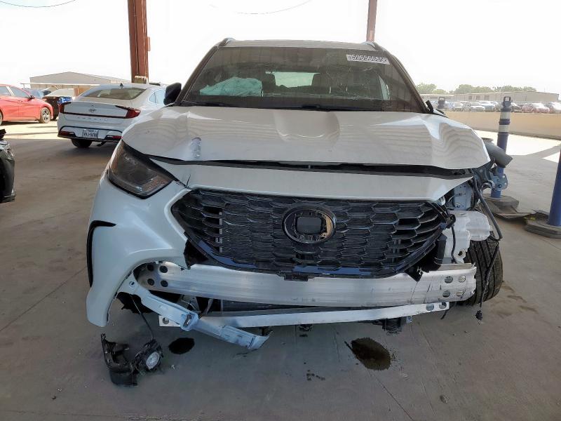 Photo 5 from auction – 2025 TOYOTA HIGHLANDER LE with VIN 5TDKDRBH7SS576799