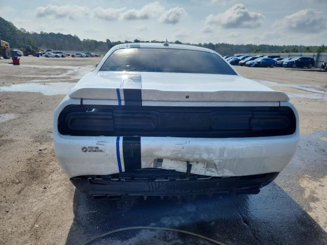 Photo 6 from auction – 2015 DODGE CHALLENGER with VIN 2C3CDZBTXFH889363
