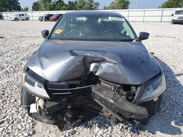 Photo 5 from auction – 2017 VOLKSWAGEN JETTA S with VIN 3VW2B7AJ9HM292689