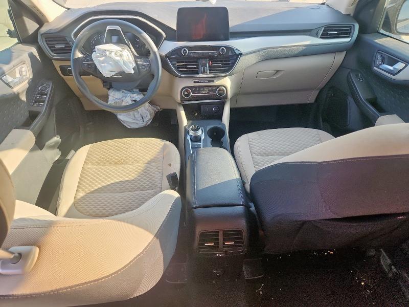 Photo 8 from auction – 2020 FORD ESCAPE SE with VIN 1FMCU0G68LUA54974