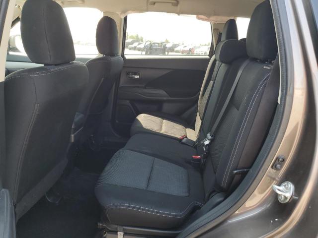 Photo 10 from auction – 2018 MITSUBISHI OUTLANDER with VIN JA4AD2A33JZ057748