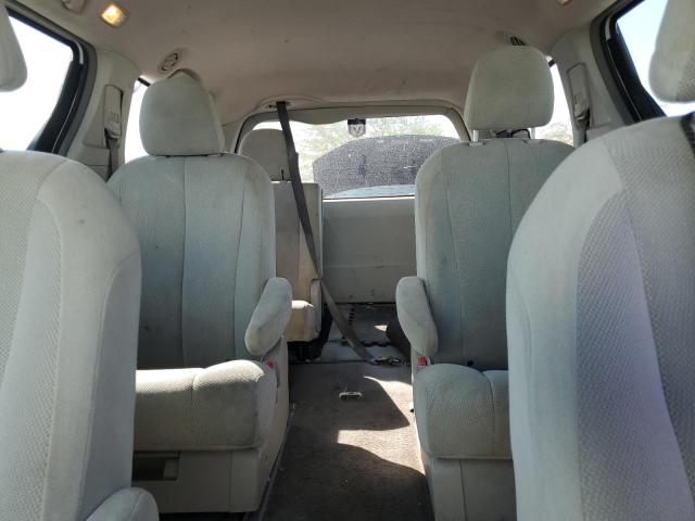 Photo 10 from auction – 2011 TOYOTA SIENNA with VIN 5TDZK3DC4BS041240