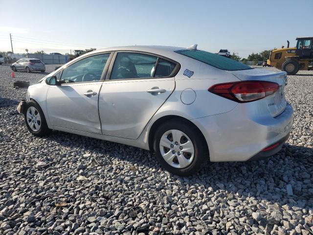Photo 2 from auction – 2017 KIA FORTE LX with VIN 3KPFK4A78HE061154