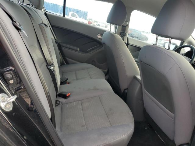 Photo 10 from auction – 2017 KIA FORTE LX with VIN 3KPFL4A70HE127242