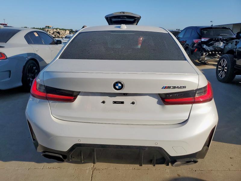 Photo 6 from auction – 2023 BMW M340I with VIN 3MW49FS0XP8D69842