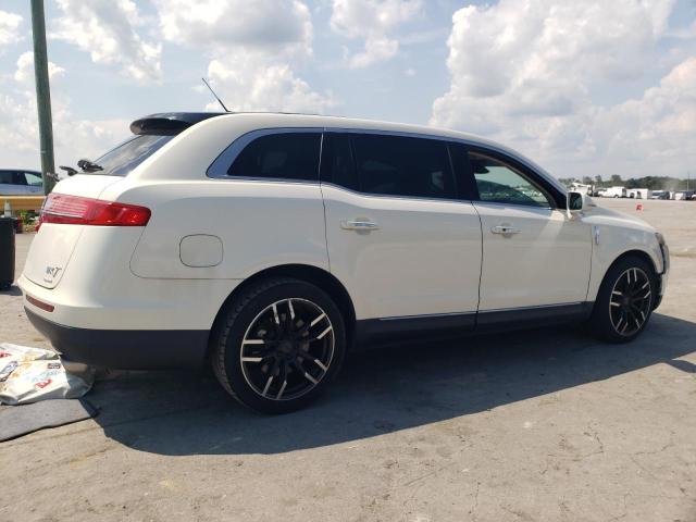 Photo 3 from auction – 2013 LINCOLN MKT with VIN 2LMHJ5ATXDBL53727