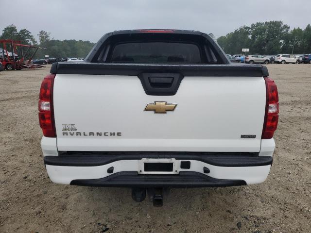 Photo 6 from auction – 2011 CHEVROLET AVALANCHE LS with VIN 3GNMCEE04BG178093
