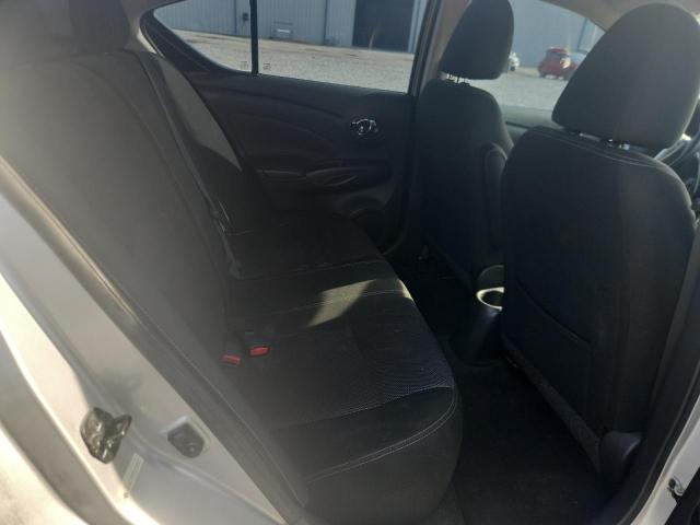 Photo 10 from auction – 2017 NISSAN VERSA S with VIN 3N1CN7AP8HL864542