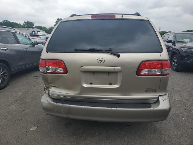 Photo 6 from auction – 2002 TOYOTA SIENNA LE with VIN 4T3ZF13C52U447035