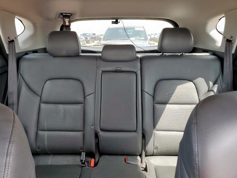 Photo 10 from auction – 2016 HYUNDAI TUCSON with VIN KM8J33A23GU268682