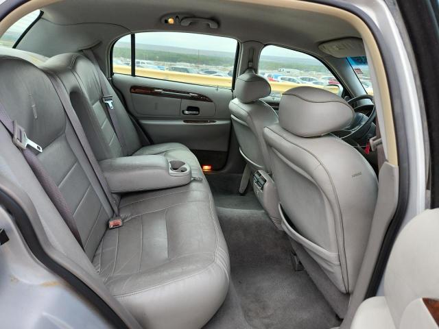 Photo 10 from auction – 2001 LINCOLN TOWN CAR E with VIN 1LNHM81W91Y717729