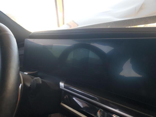 Photo 9 from auction – 2023 BMW 740 I with VIN WBA23EH06PCN46468