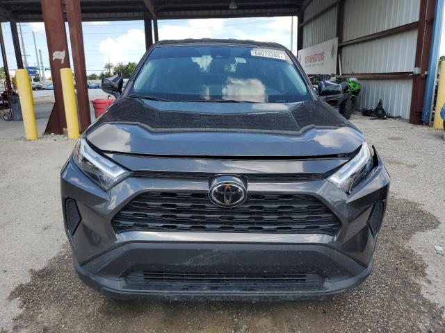 Photo 5 from auction – 2023 TOYOTA RAV4 LE with VIN 2T3H1RFV6PC220483