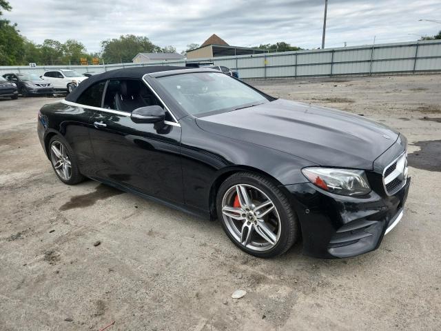 Photo 4 from auction – 2018 MERCEDES-BENZ E 400 with VIN WDD1K6FB1JF041560