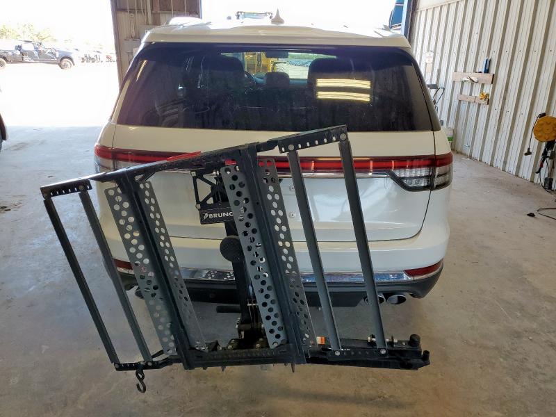 Photo 6 from auction – 2023 LINCOLN AVIATOR RE with VIN 5LM5J7XC4PGL08973