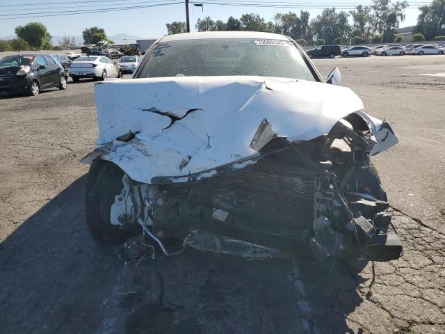 Photo 5 from auction – 2013 CHRYSLER 200 LX with VIN 1C3CCBAB9DN647218