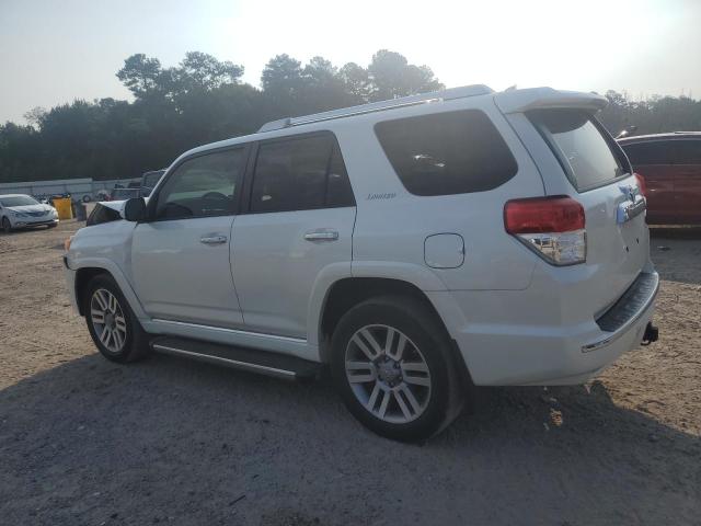 Photo 2 from auction – 2013 TOYOTA 4RUNNER SR with VIN JTEZU5JR0D5061729