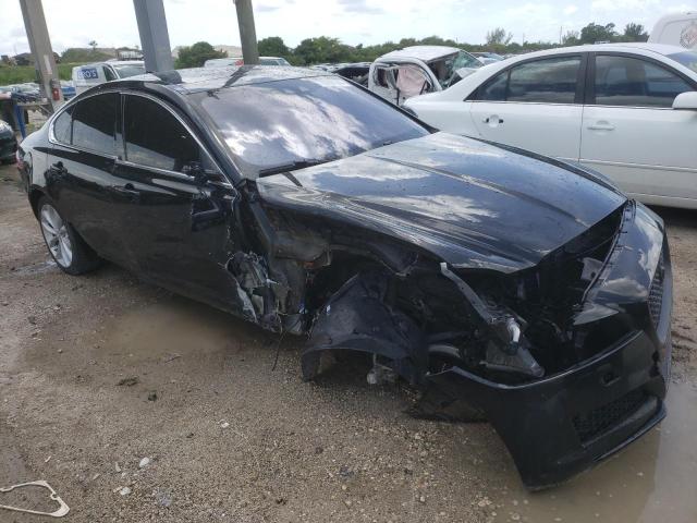 Photo 4 from auction – 2018 JAGUAR XF PREMIUM with VIN SAJBD4FX4JCY56590