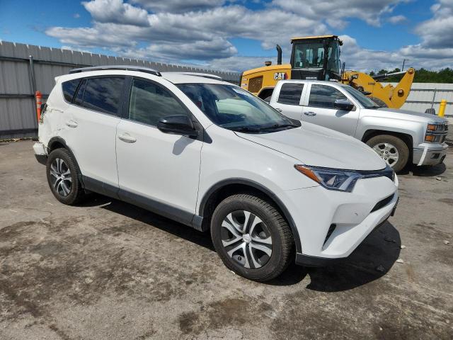 Photo 4 from auction – 2017 TOYOTA RAV4 LE with VIN JTMBFREVXHJ136299
