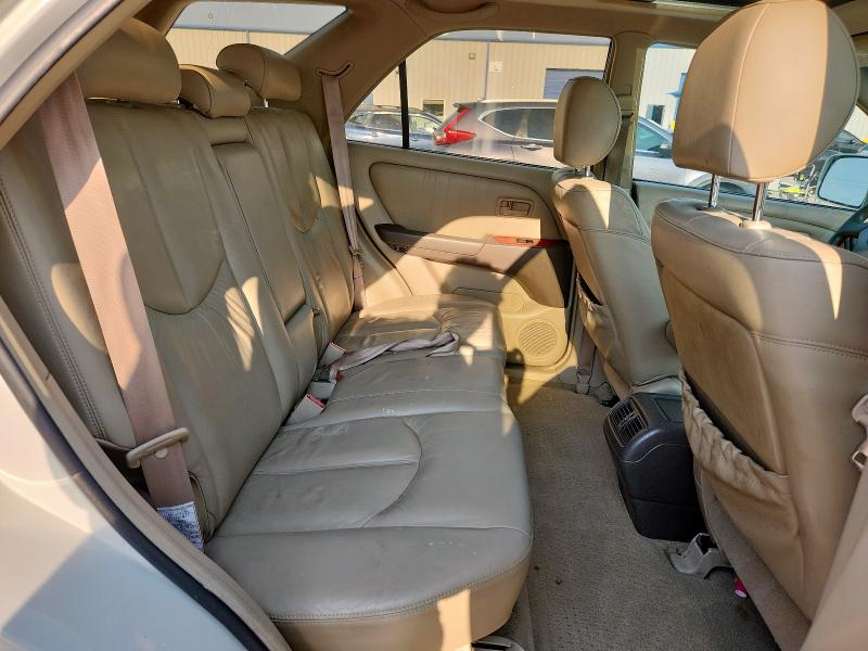 Photo 11 from auction – 1999 LEXUS RX 300 with VIN JT6GF10U9X0024949