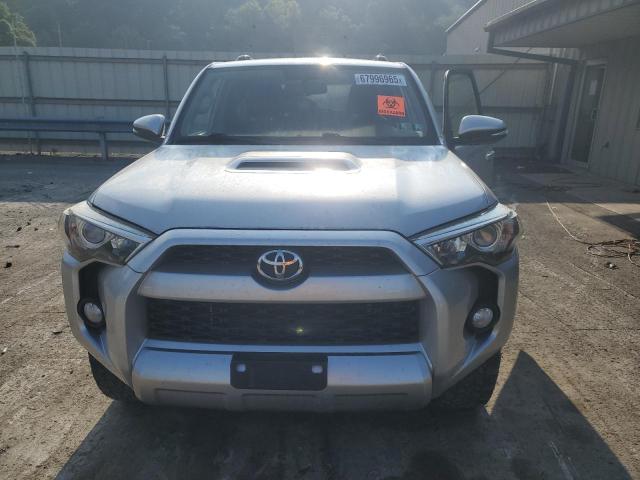 Photo 5 from auction – 2015 TOYOTA 4RUNNER SR with VIN JTEBU5JR6F5257890