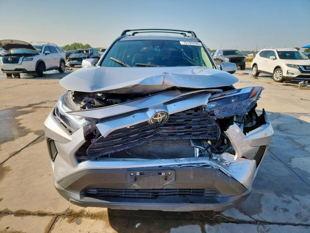 Photo 5 from auction – 2023 TOYOTA RAV4 XLE with VIN 2T3W1RFV6PC215663