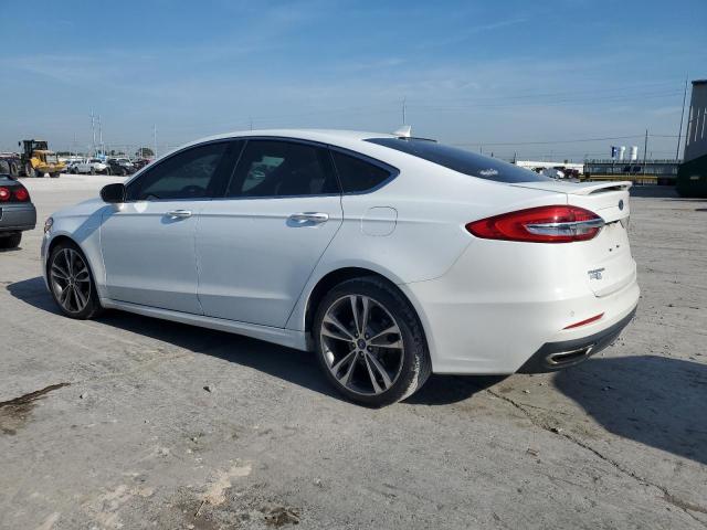 Photo 2 from auction – 2019 FORD FUSION TIT with VIN 3FA6P0D97KR241965