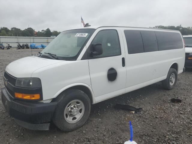 Photo 1 from auction – 2018 CHEVROLET EXPRESS G3 with VIN 1GAZGNFPXJ1224997