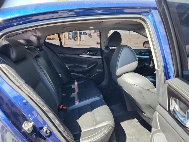 Photo 10 from auction – 2017 NISSAN MAXIMA with VIN 1N4AA6AP9HC443165