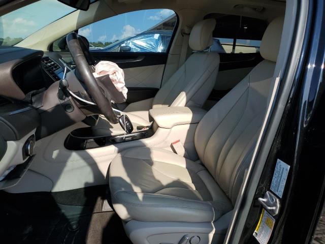 Photo 7 from auction – 2017 LINCOLN MKC RESERV with VIN 5LMCJ3C95HUL34320