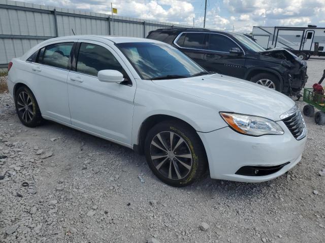 Zdjęcie 4 z aukcji – 2014 CHRYSLER 200 TOURING z VIN 1C3CCBBB9EN197635