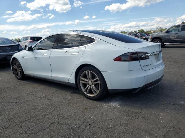 Photo 2 from auction – 2013 TESLA MODEL S with VIN 5YJSA1CG9DFP22613