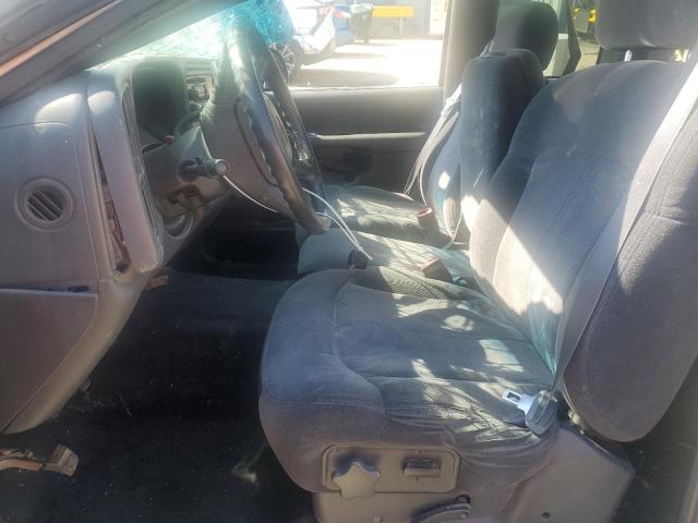 Photo 7 from auction – 2000 CHEVROLET SILVERADO with VIN 1GCEK19T4YE102564