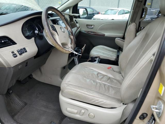Photo 7 from auction – 2011 TOYOTA SIENNA XLE with VIN 5TDYK3DC6BS108674