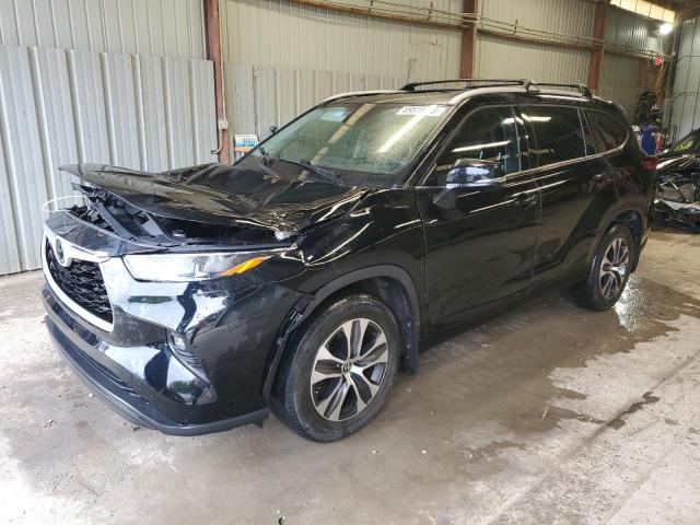 TOYOTA HIGHLANDER 2022 with VIN 5TDGZRBH8NS178271 - Photo from auction