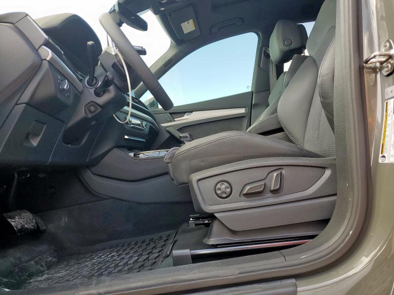 Photo 7 from auction – 2024 AUDI Q5 E PREMIUM PLUS 55 with VIN WA1E2AFY6R2104636