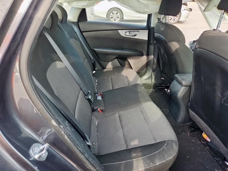 Photo 10 from auction – 2023 KIA FORTE LX with VIN 3KPF24AD7PE635845