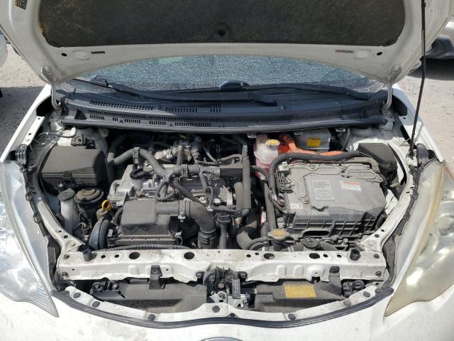 Photo 11 from auction – 2013 TOYOTA PRIUS C with VIN JTDKDTB33D1051272